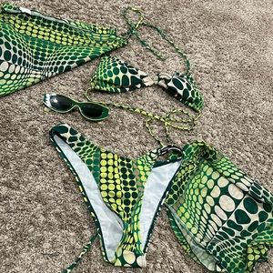Green Patterned Bikini Set